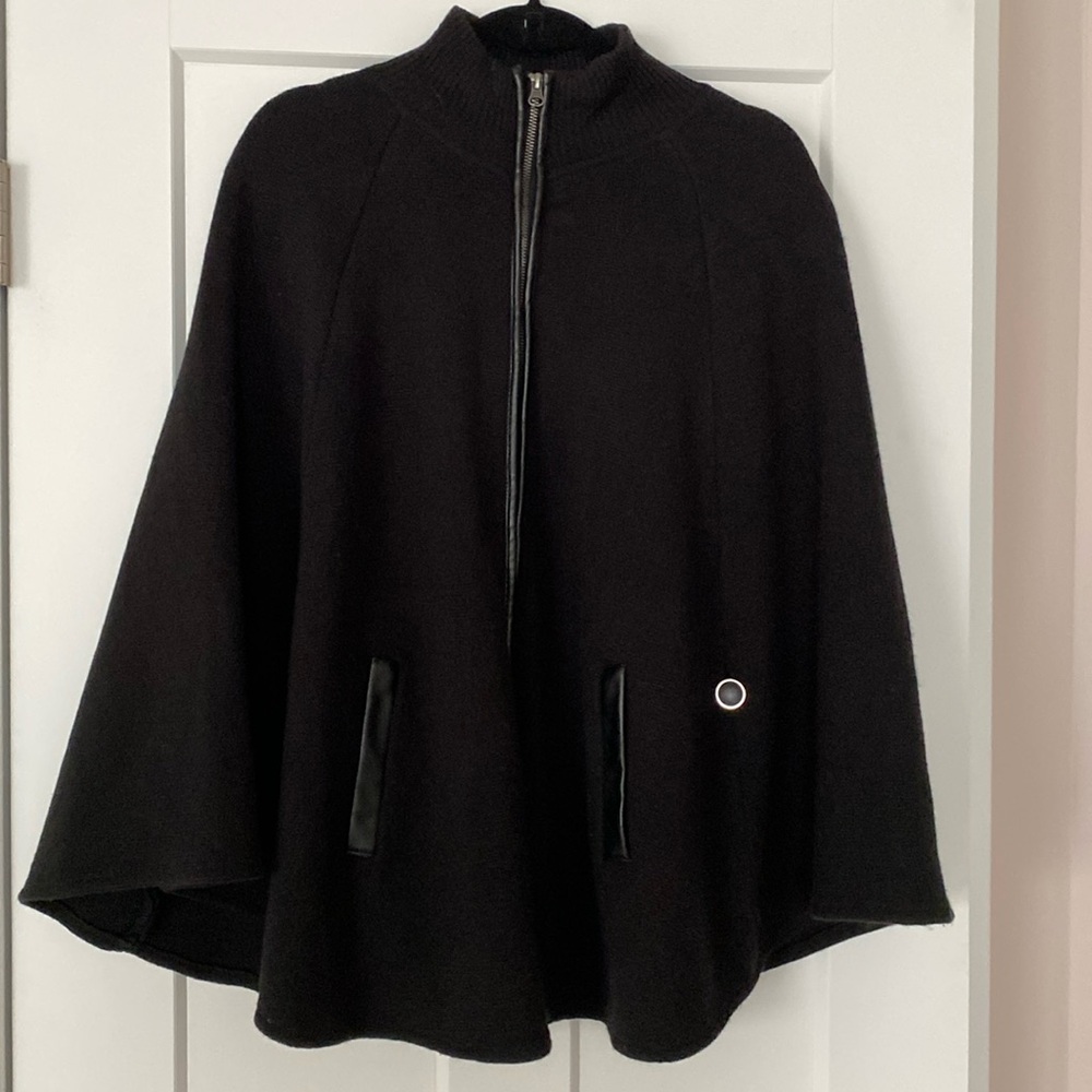 Cejan Zip Front Cape